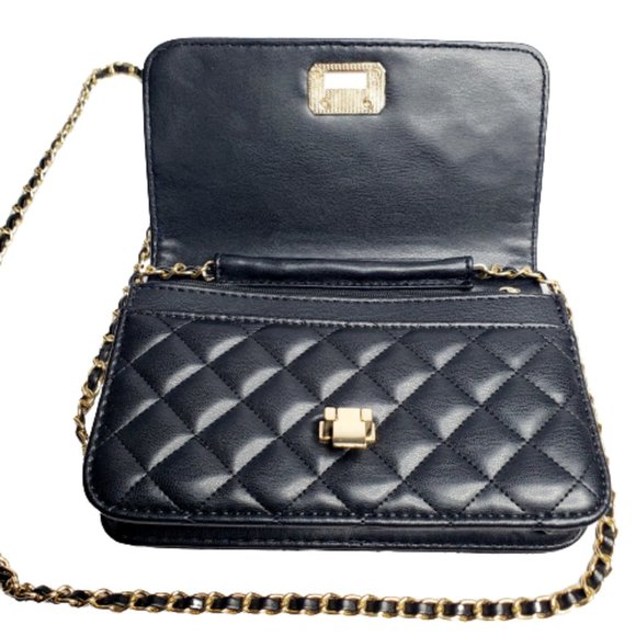 Women Black Quilted Purse Clutch Small Crossbody Shoulder Bag with Chain Strap. - Picture 7 of 10